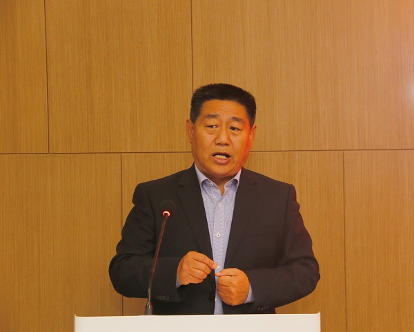 aitiyu爱体育官方在线入口党委书记张会民主持仪式.jpg aitiyu爱体育官方在线入口党委书记张会民主持仪式.jpg